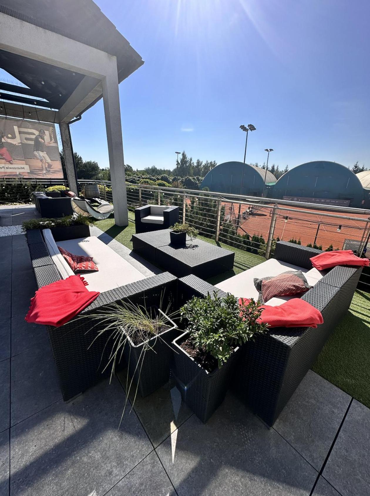 Hotel Restauracja Tenis Kortowo Poznań Kültér fotó