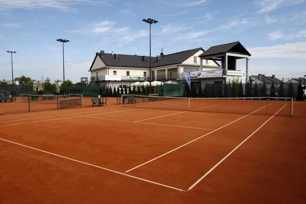 Hotel Restauracja Tenis Kortowo Poznań Kültér fotó