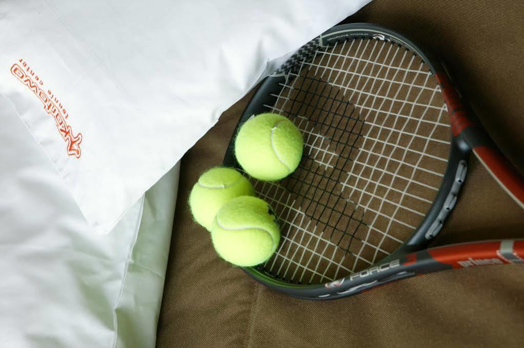 Hotel Restauracja Tenis Kortowo Poznań Kültér fotó